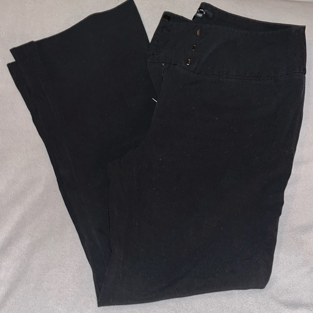 Women’s black trousers